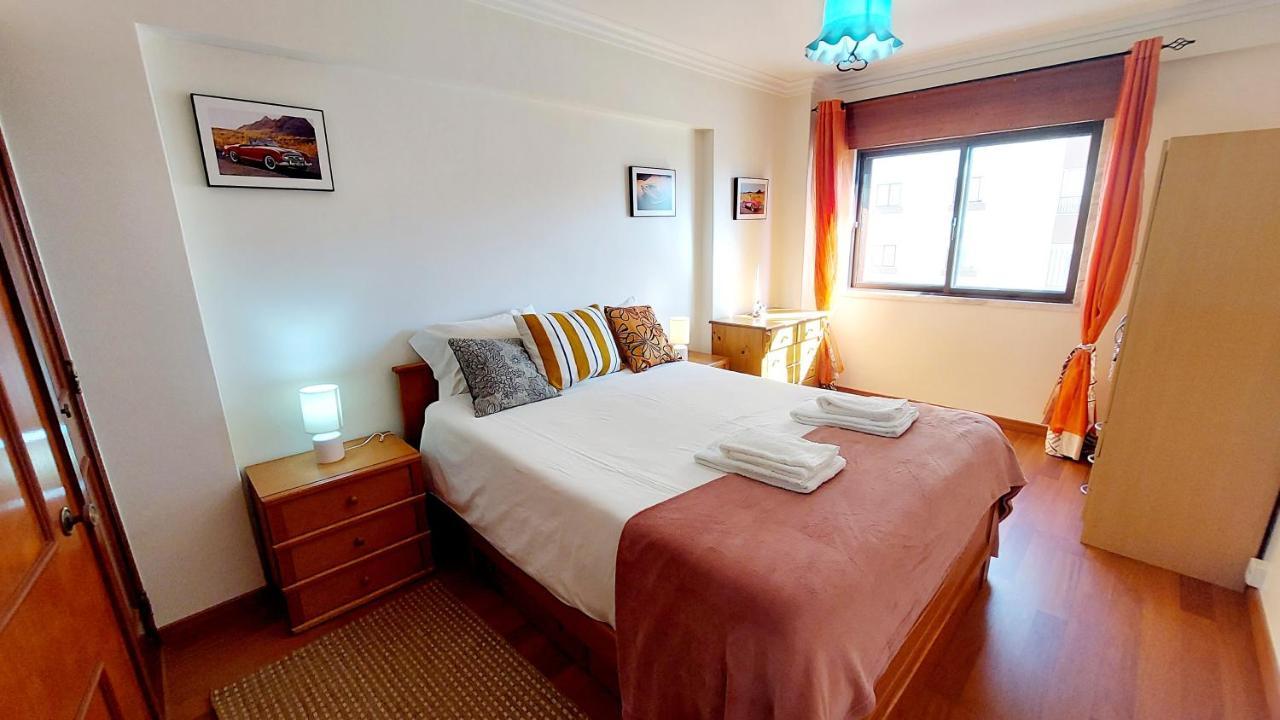 Апартаменты Enjoy Lisbon Cascais Sintra 1200 Metres To Metro Blue Line Sintra Rail Line Free Parking Амадора Экстерьер фото
